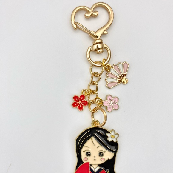 Mulan inspired petite Purse Charm Keychain with heart clasp and cherry blossoms - Picture 6 of 10